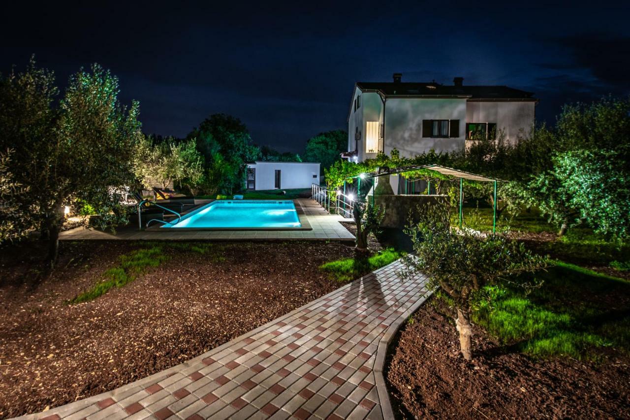 Holiday Home Mara Fondole Exterior foto